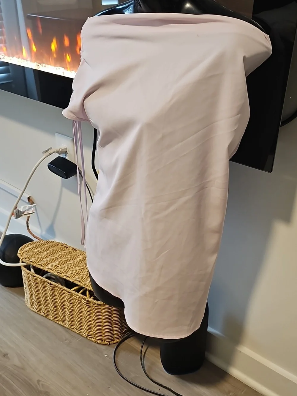 Off-Shoulder Lavender Top with Side Drawstrings - Picture 4 of 4